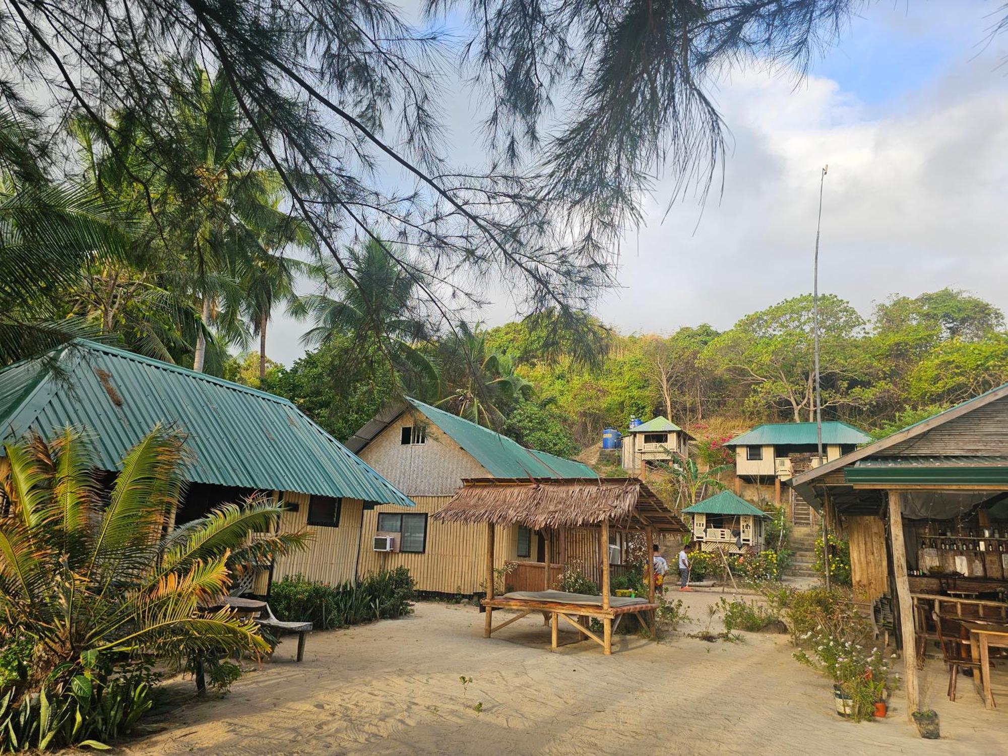 Floresitas Beach Resort El Nido Exterior photo